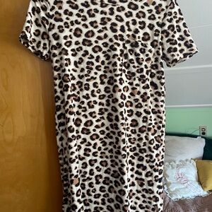 Soft leopard boutique dress